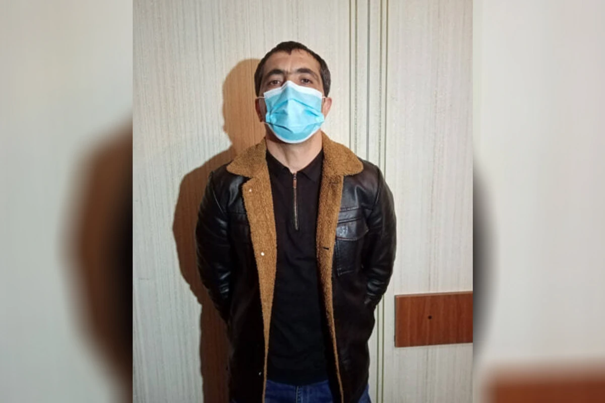 Evdən 5 min manatlıq qızıl oğurlayan şəxs tutulub