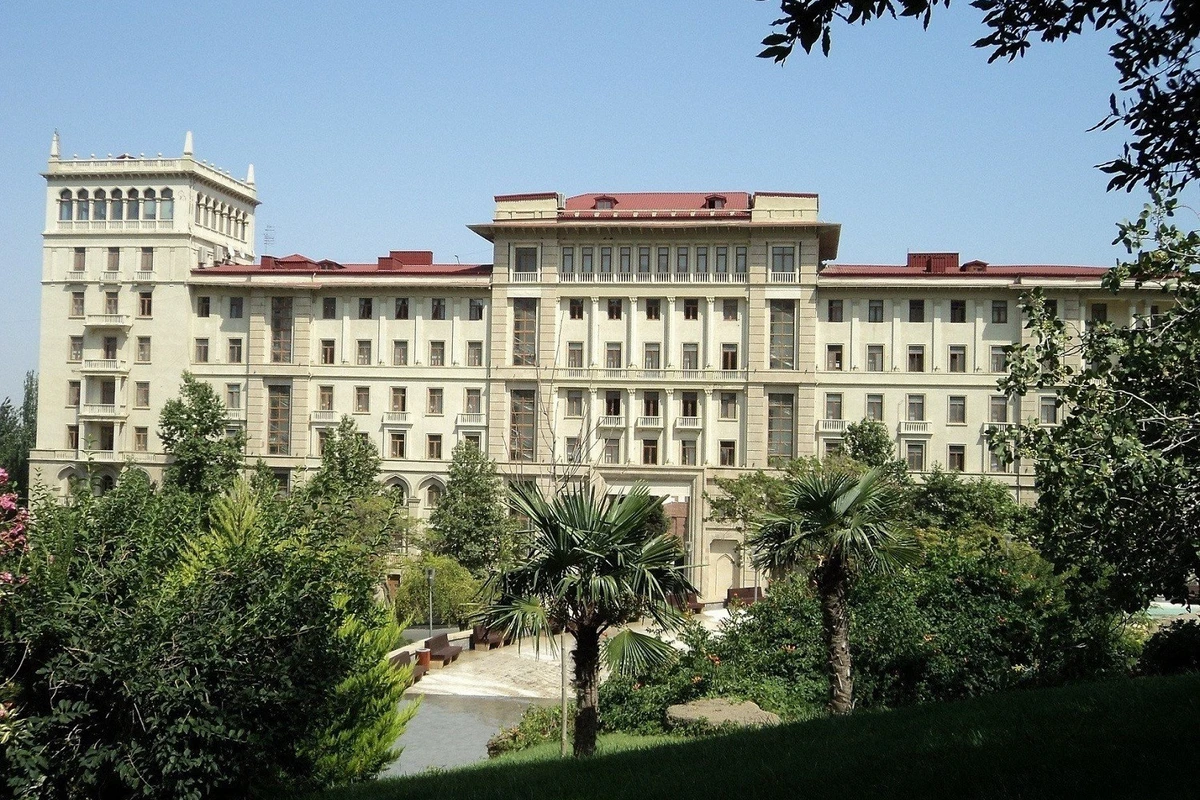 Azərbaycanda koronavirus xəstələrindən 25 nəfərin vəziyyəti ağırdır