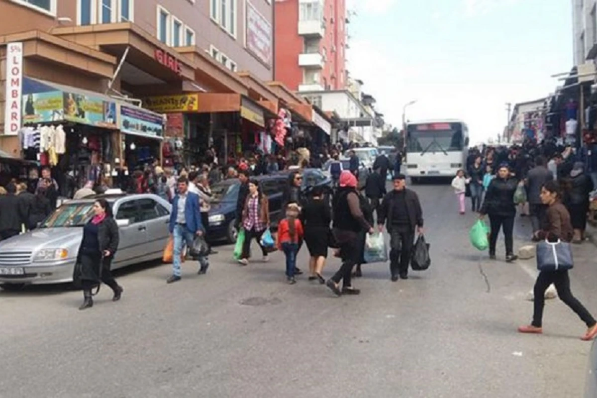 “8-ci kilometr” bazarında oğurluq
