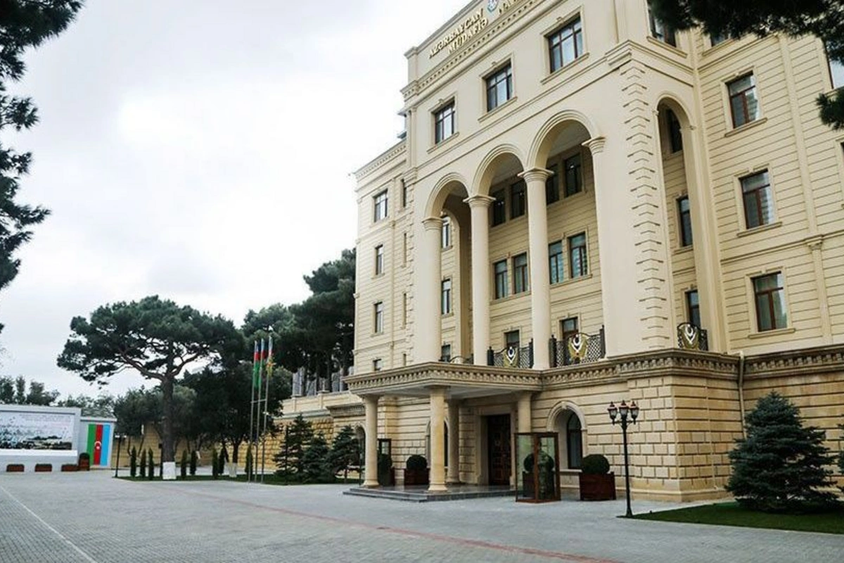 Hərbi Akademiyada təhsil müddətinin dəyişdirilməsi barədə rəsmi açıqlama Hərbi Akademiyada təhsil müddətinin dəyişdirilməsi barədə rəsmi açıqlama