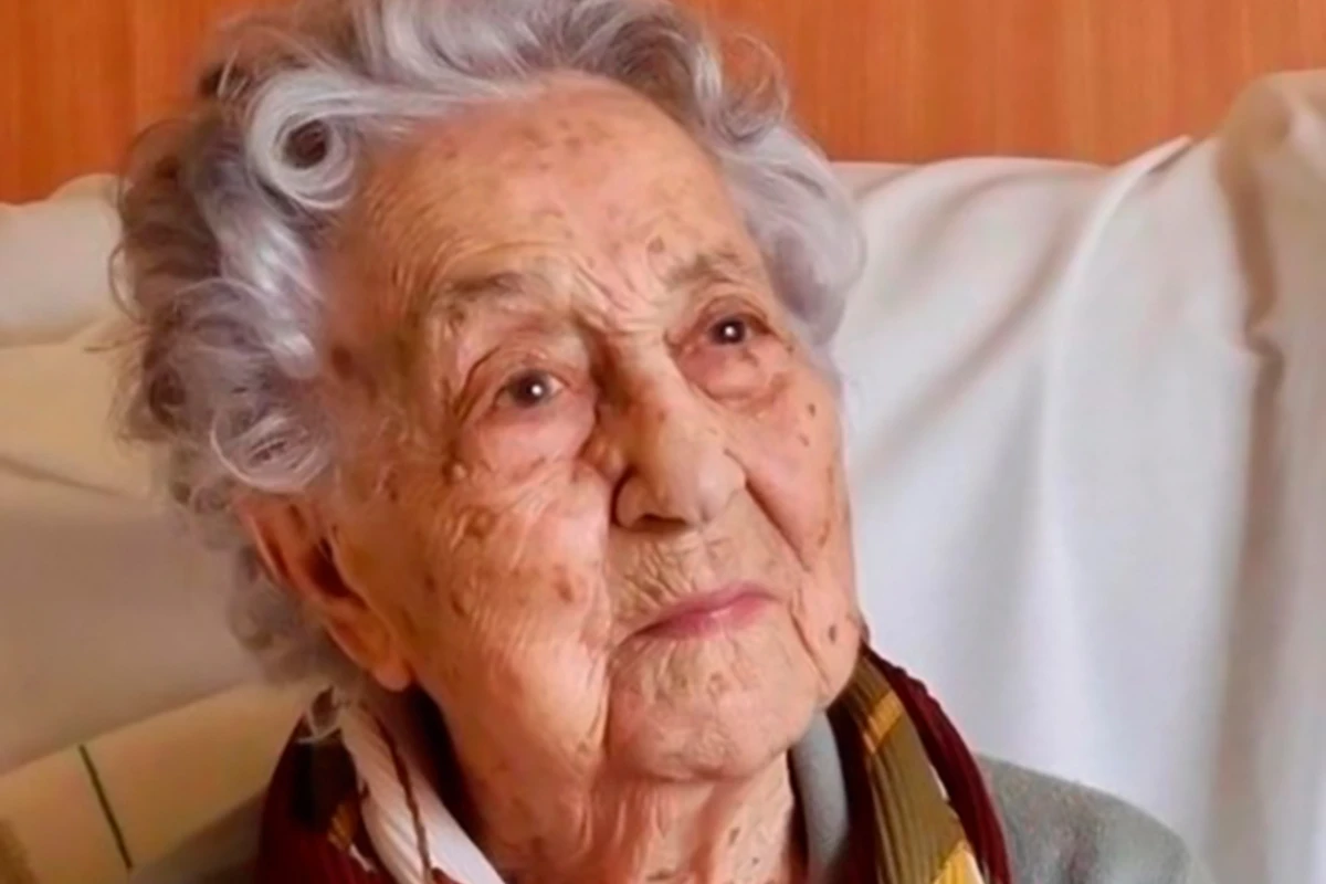 113-летняя женщина вылечилась от коронавируса