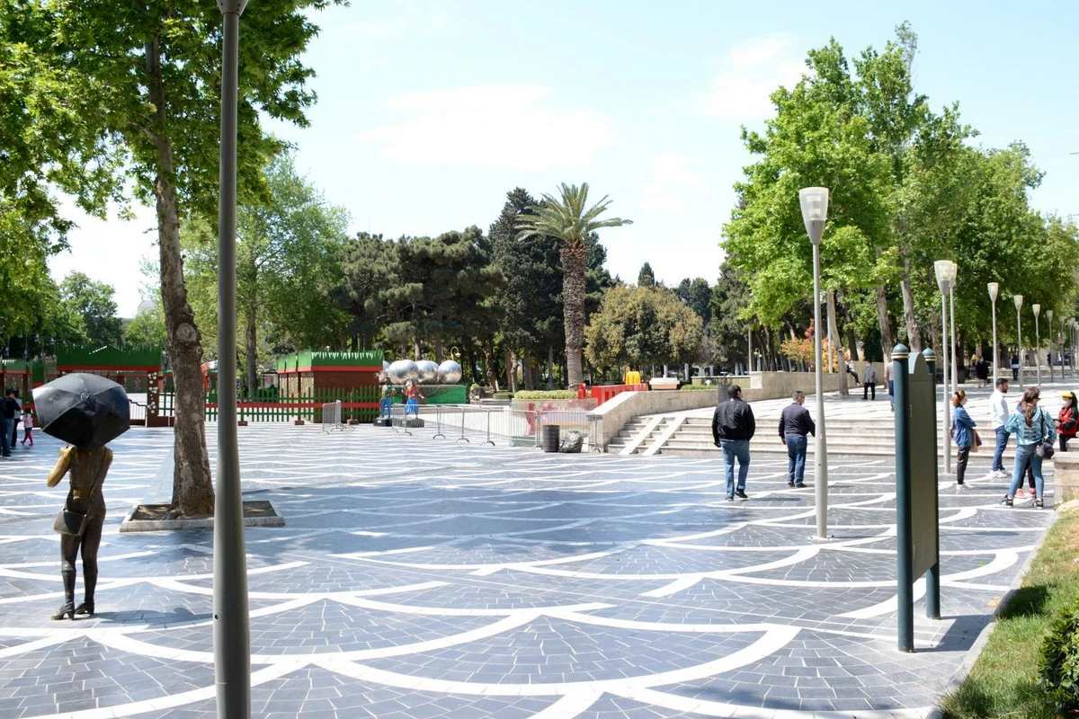 Bakı küçələri karantin dövründə - FOTO