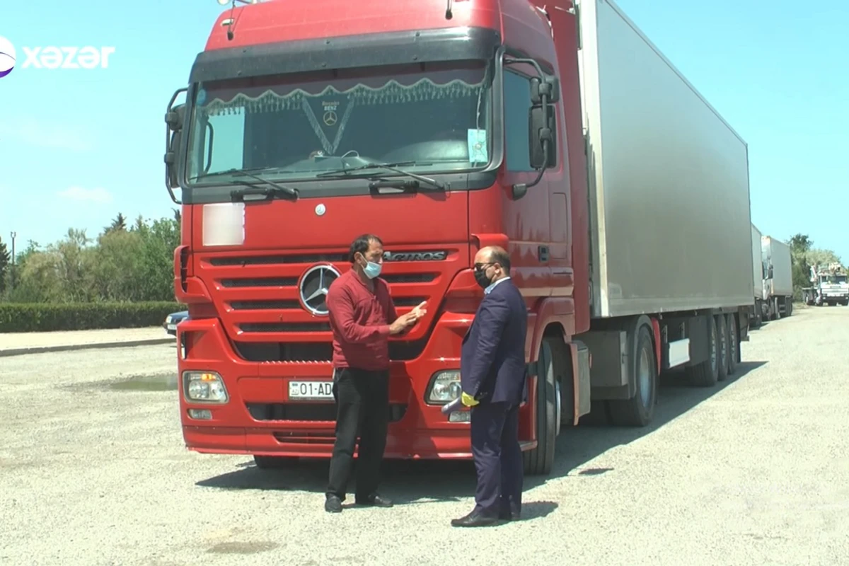 90 km/saat sürət limiti olan maşın 104 km/saat sürətlə radara düşdü - VİDEO