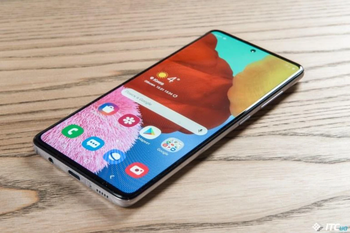 Назван самый продаваемый Android-смартфон - СПИСОК
