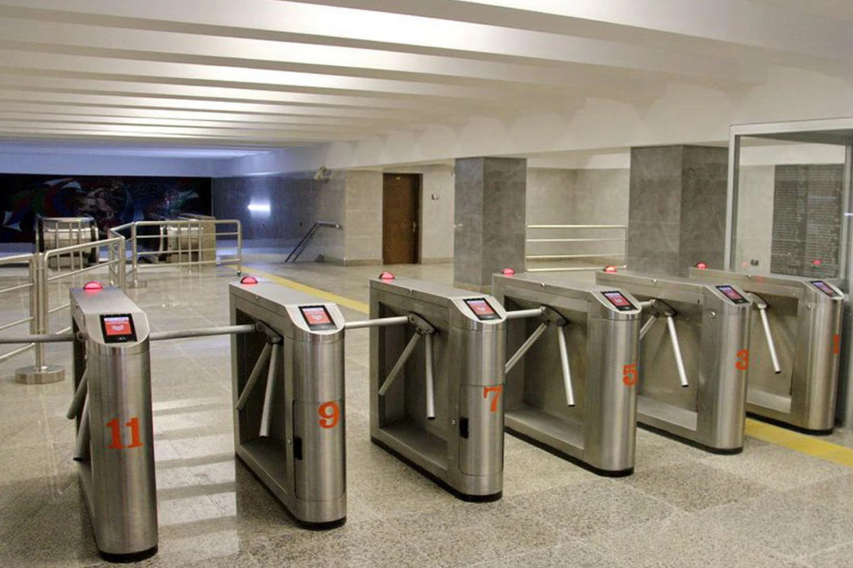 Стоимость проезда в бакинском метро изменится? - Официальный ответ