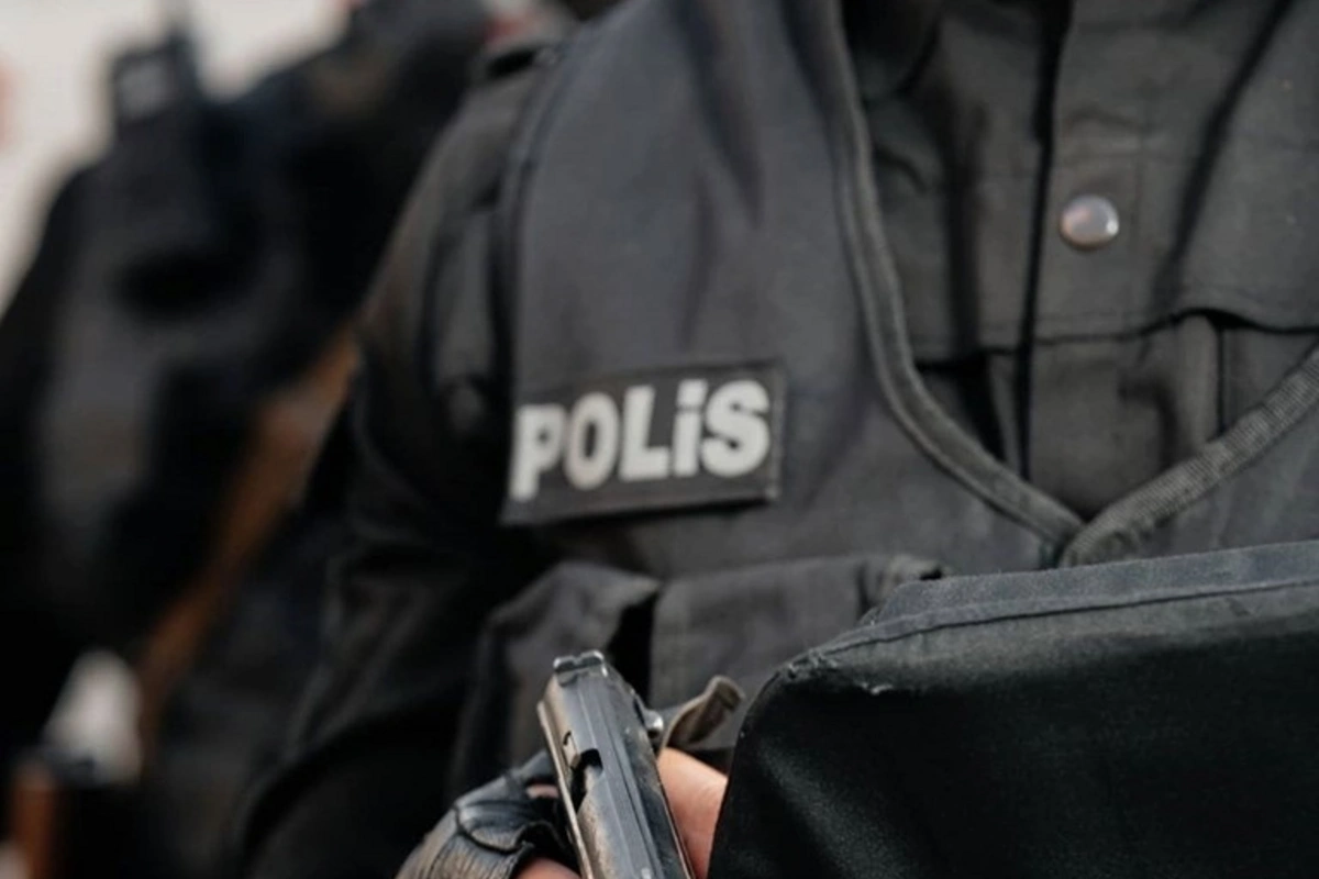 Azərbaycanda polisə müqavimət göstərən 14 nəfər saxlanıldı