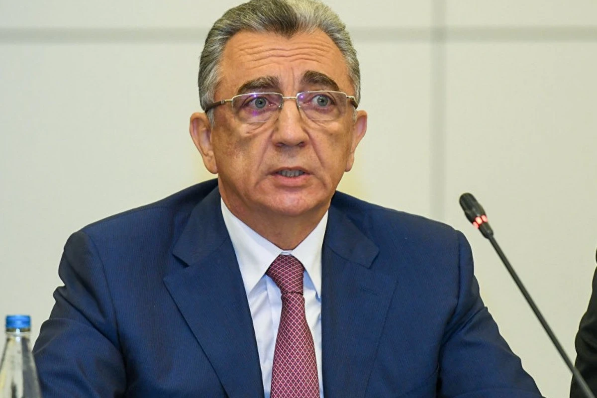 “Dezinfeksiyanı çox da etmək olmaz, ziyanı xeyrindən çox olur” - Bakı meri