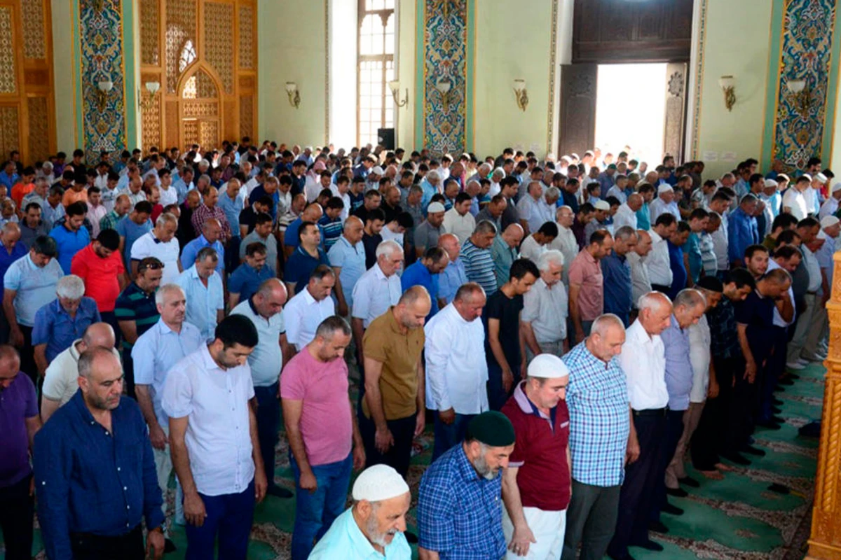 Ramazan Bayramının namazı bu qayda ilə qılınacaq - TARİX BİLİNDİ