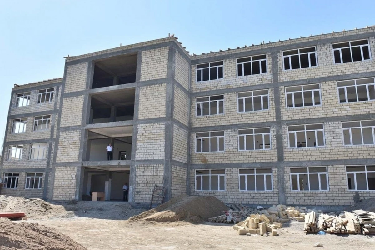 Bakıda 7 milyon manatlıq məktəb tikilir Bakıda 7 milyon manatlıq məktəb tikilir