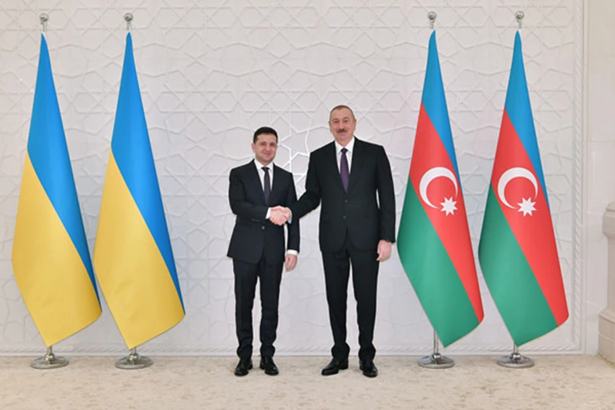 Zelenski Azərbaycan prezidenti İlham Əliyevə zəng vurub təşəkkür etdi