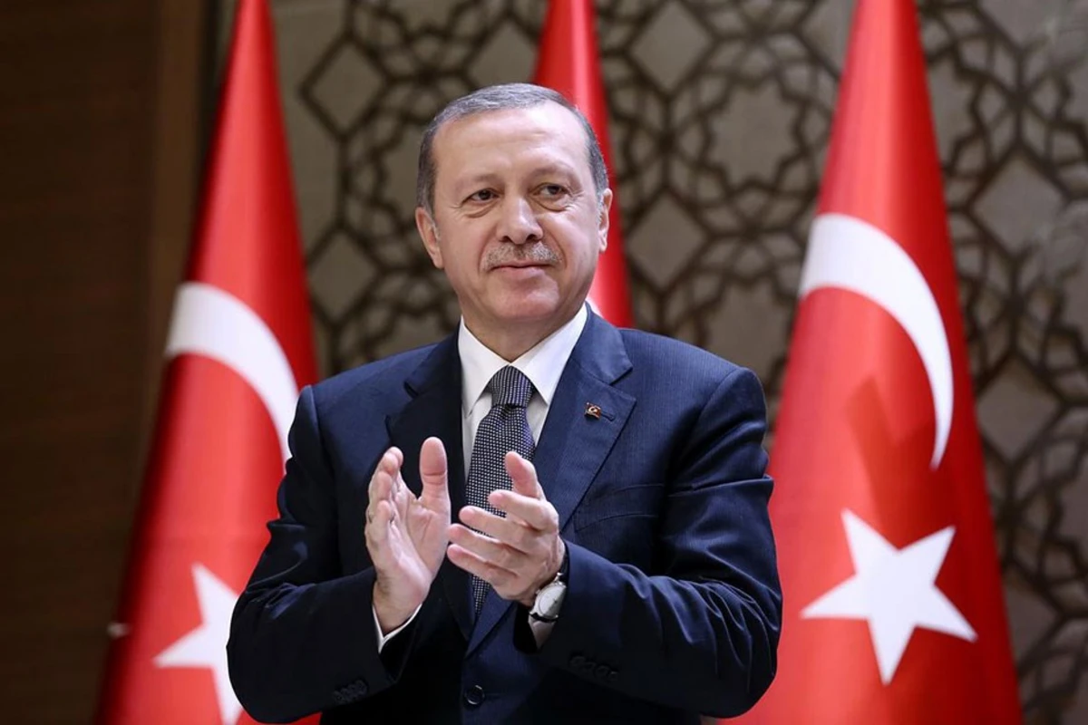 Ərdoğandan Azərbaycan dilində təbrik Ərdoğandan Azərbaycan dilində təbrik