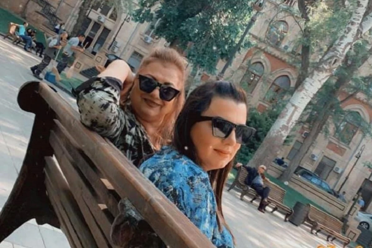 Xalq artisti, qızı və adını daşıyan nəvəsi... - FOTO Xalq artisti, qızı və adını daşıyan nəvəsi... - FOTO