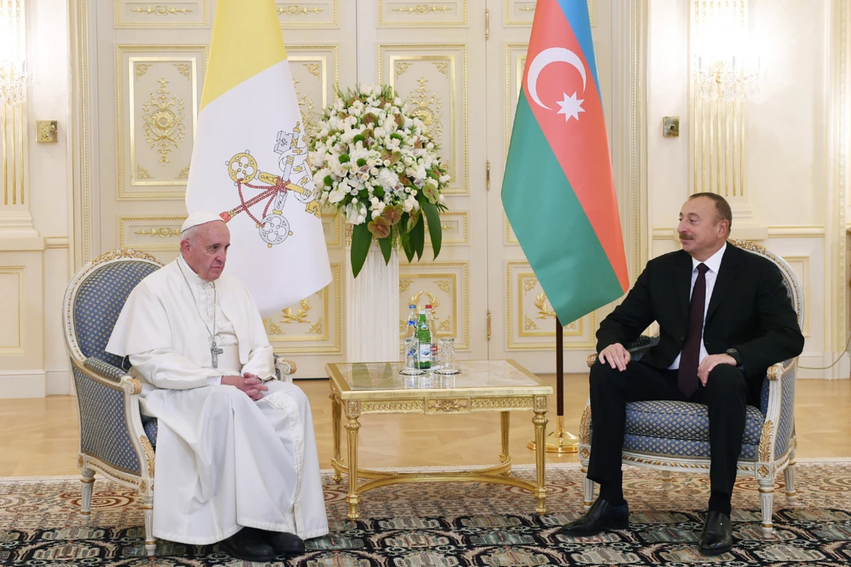 Roma Papası Azərbaycan Prezidentinə məktub yazıb Roma Papası Azərbaycan Prezidentinə məktub yazıb