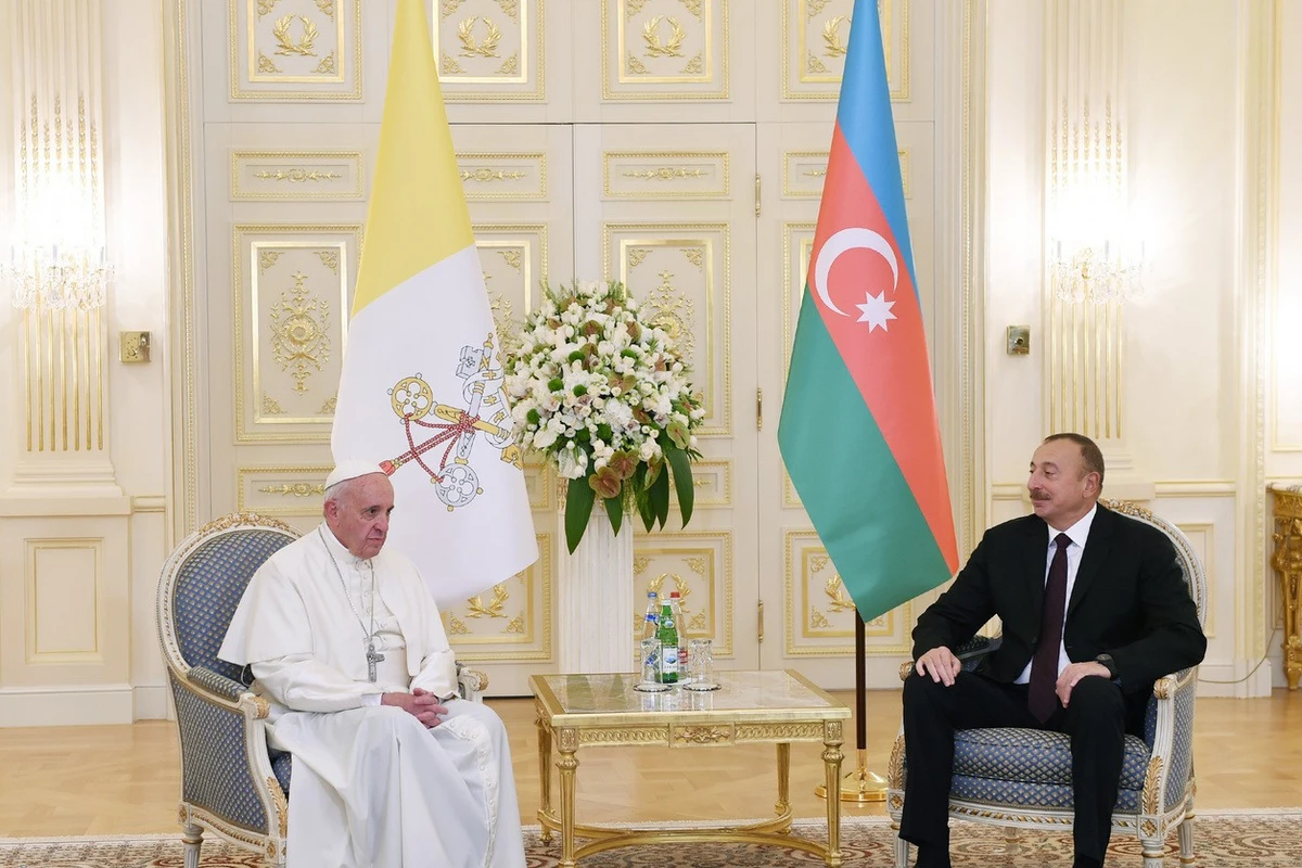 Папа Римский поздравил президента Азербайджана