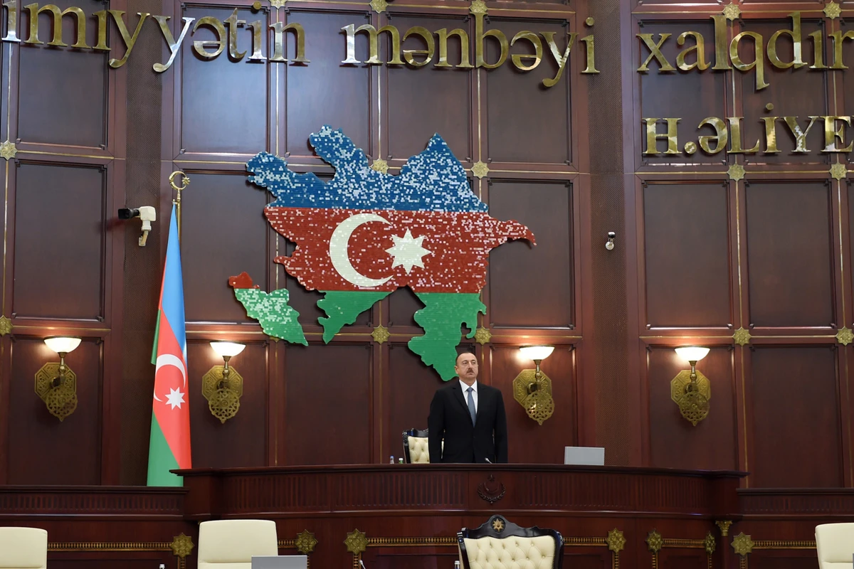 Prezident Milli Məclisin iclaslarına gələndə Dövlət himni ifa ediləcək