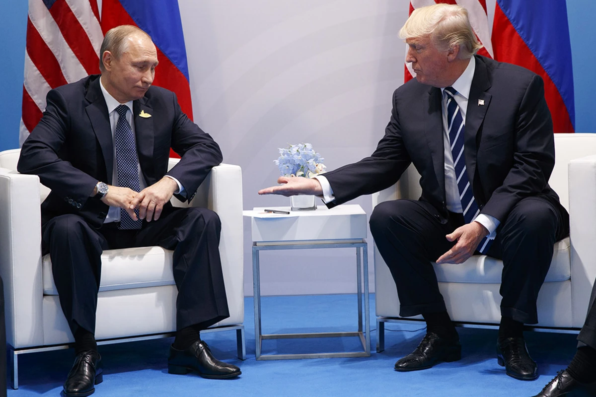 Путин и Трамп обсудили коронавирус, нефть и космос
