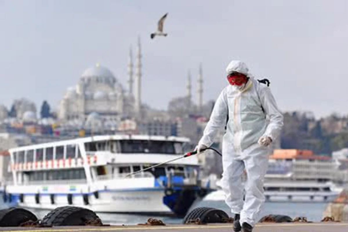 Türkiyədə daha 24 nəfər koronavirusdan ölüb