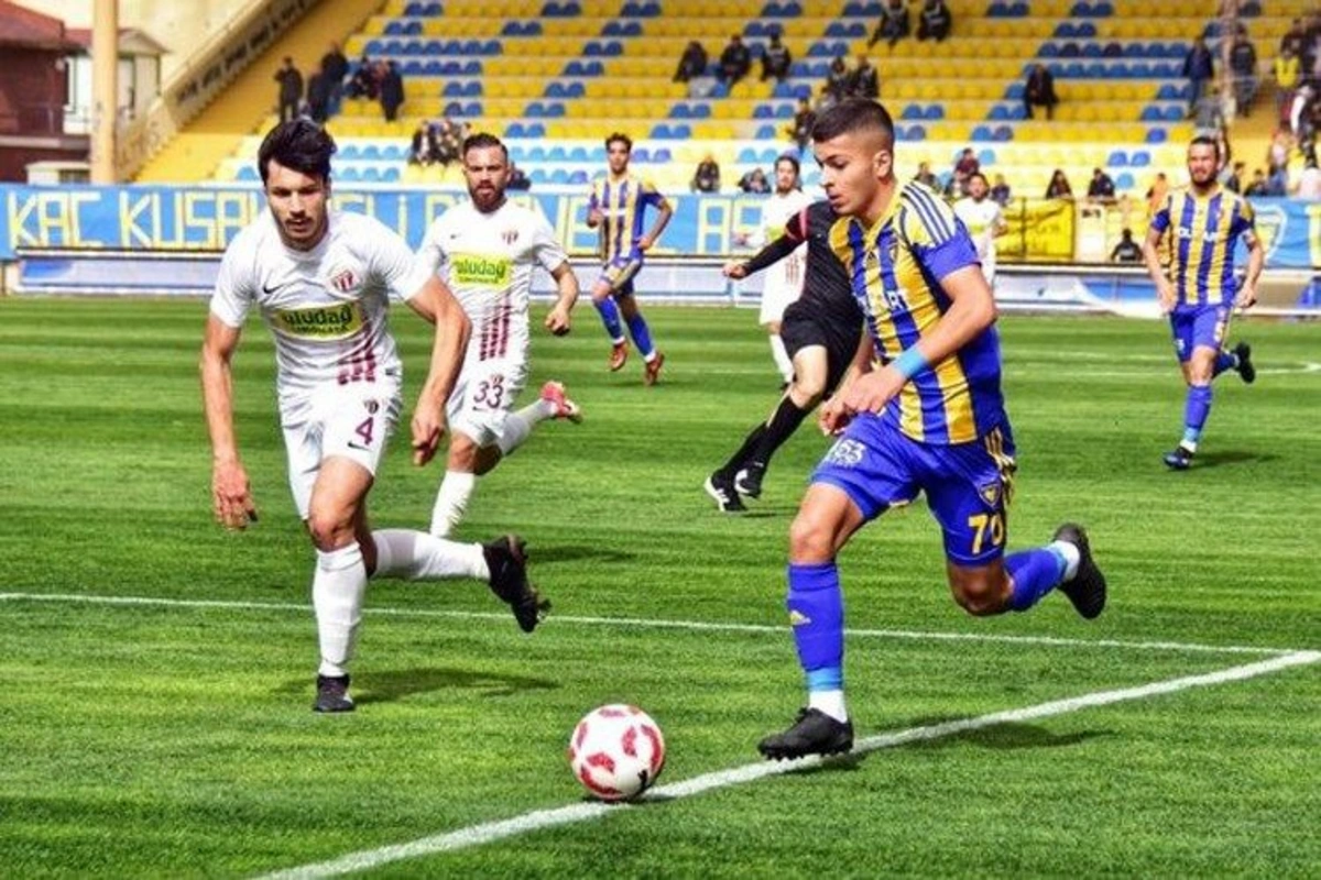 “Qarabağ” Türkiyənin III liqa klubunun oyunçusunu istəyir
