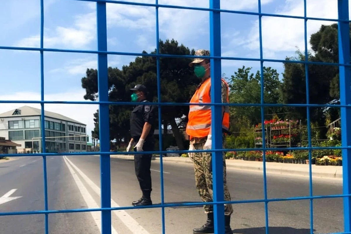 Sərt karantin günlərində cərimələnənlərin sayı açıqlandı Sərt karantin günlərində cərimələnənlərin sayı açıqlandı