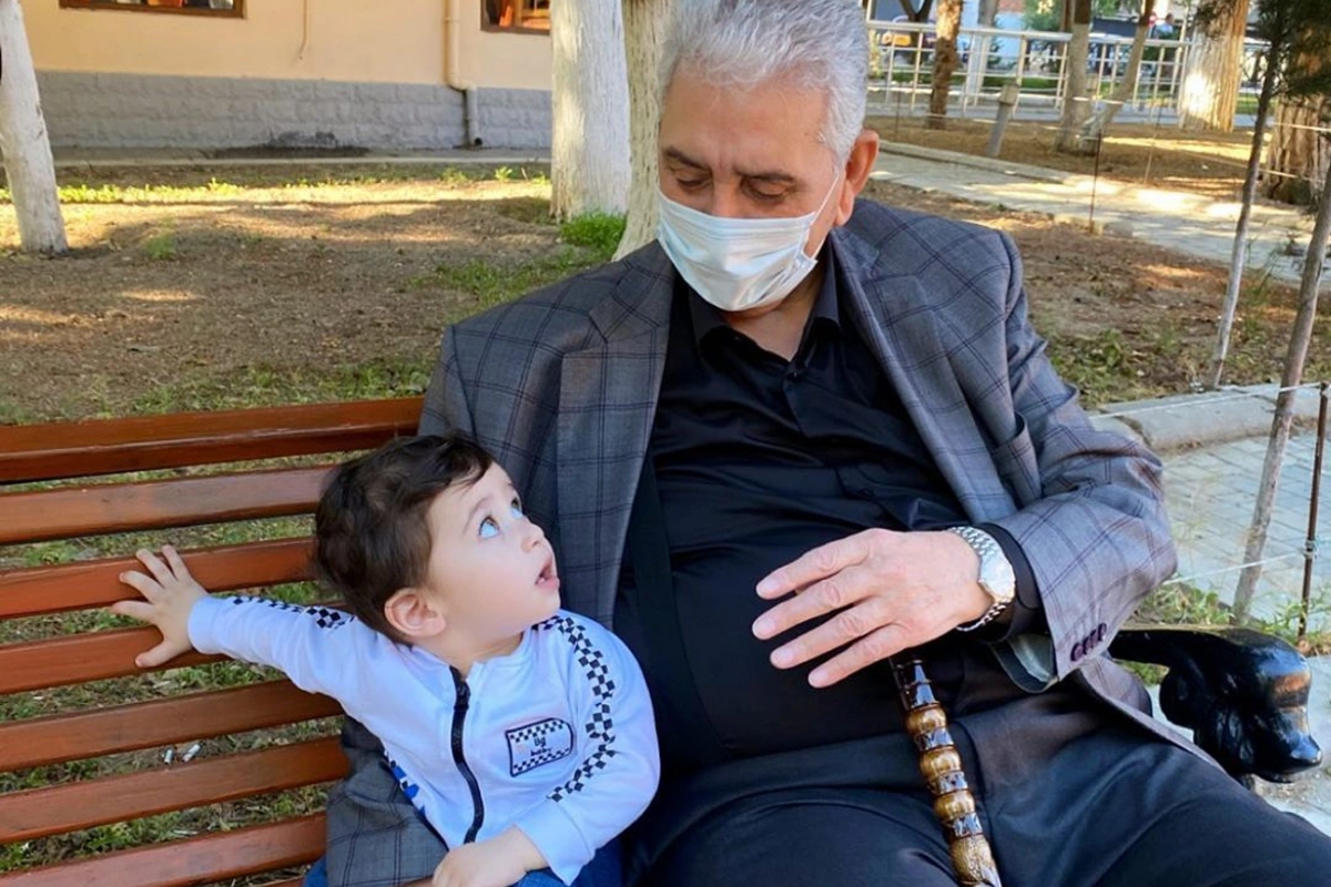 Xalq artisti Arif Babayevin yeni FOTOSU