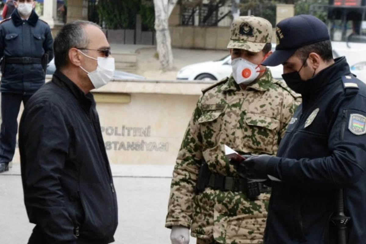 Küçəyə çıxma qadağası tətbiq olunacaq günlərdə bu şəxslər işləyə biləcək