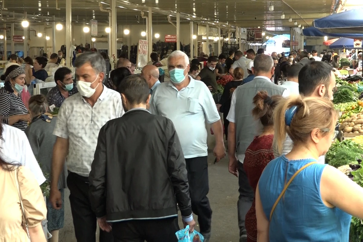Evdən çıxma qadağasına hazırlıq - Bazarlarda sıxlıq yaşanır - VİDEO
