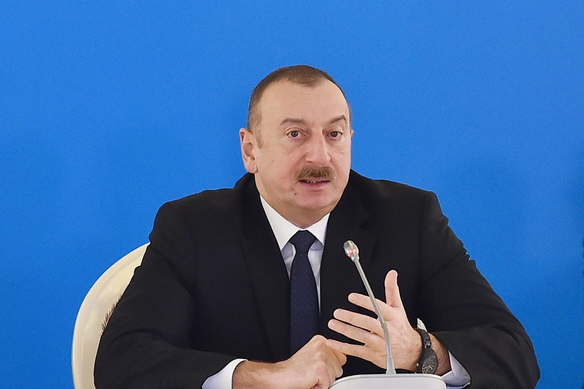 İlham Əliyevdən Tibb İşçilərinin Peşə Bayramı Günü paylaşımı - FOTO