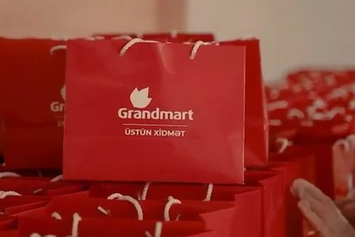 “Grandmart” Mağazalar şəbəkəsi tibb işçilərini təbrik etdi - VİDEO