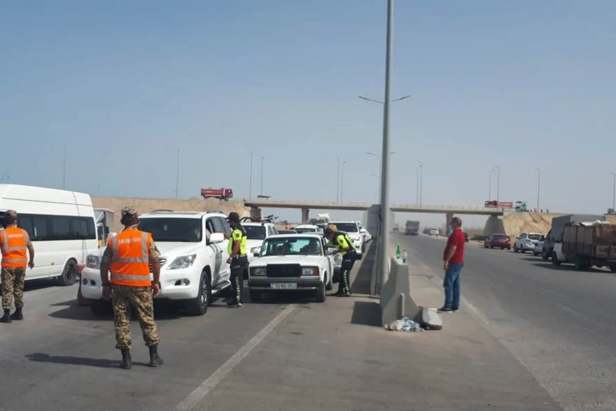 Yol polisi Bakı, Sumqayıt və Abşerondan rayonlara gedən şəxslərə xəbərdarlıq edib