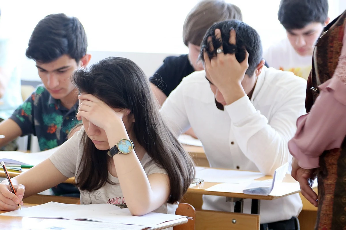 Qızdırma səbəbindən buraxılış imtahanında iştirak etməyənlərlə bağlı AÇIQLAMA