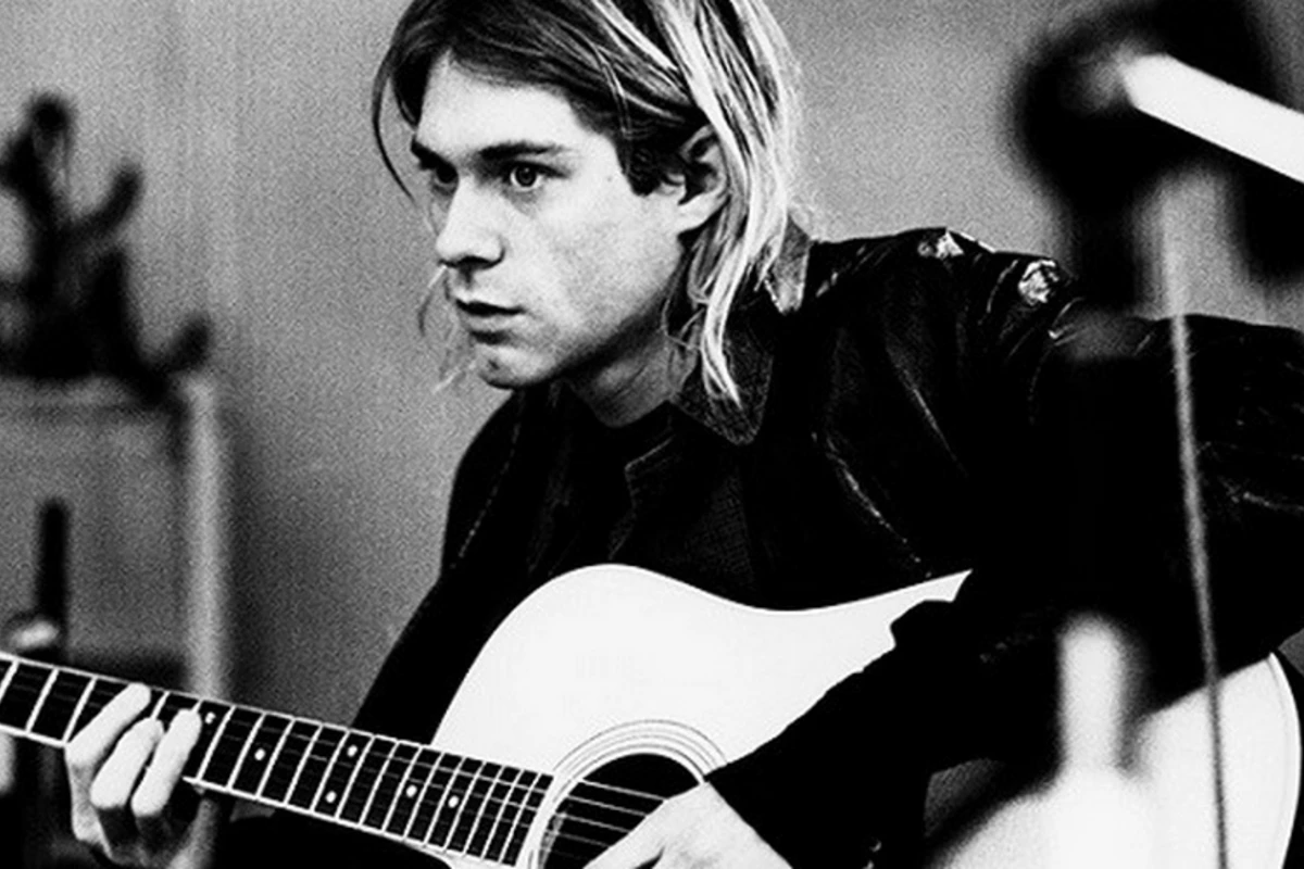 Гитара лидера Nirvana продана за рекордную сумму - ФОТО