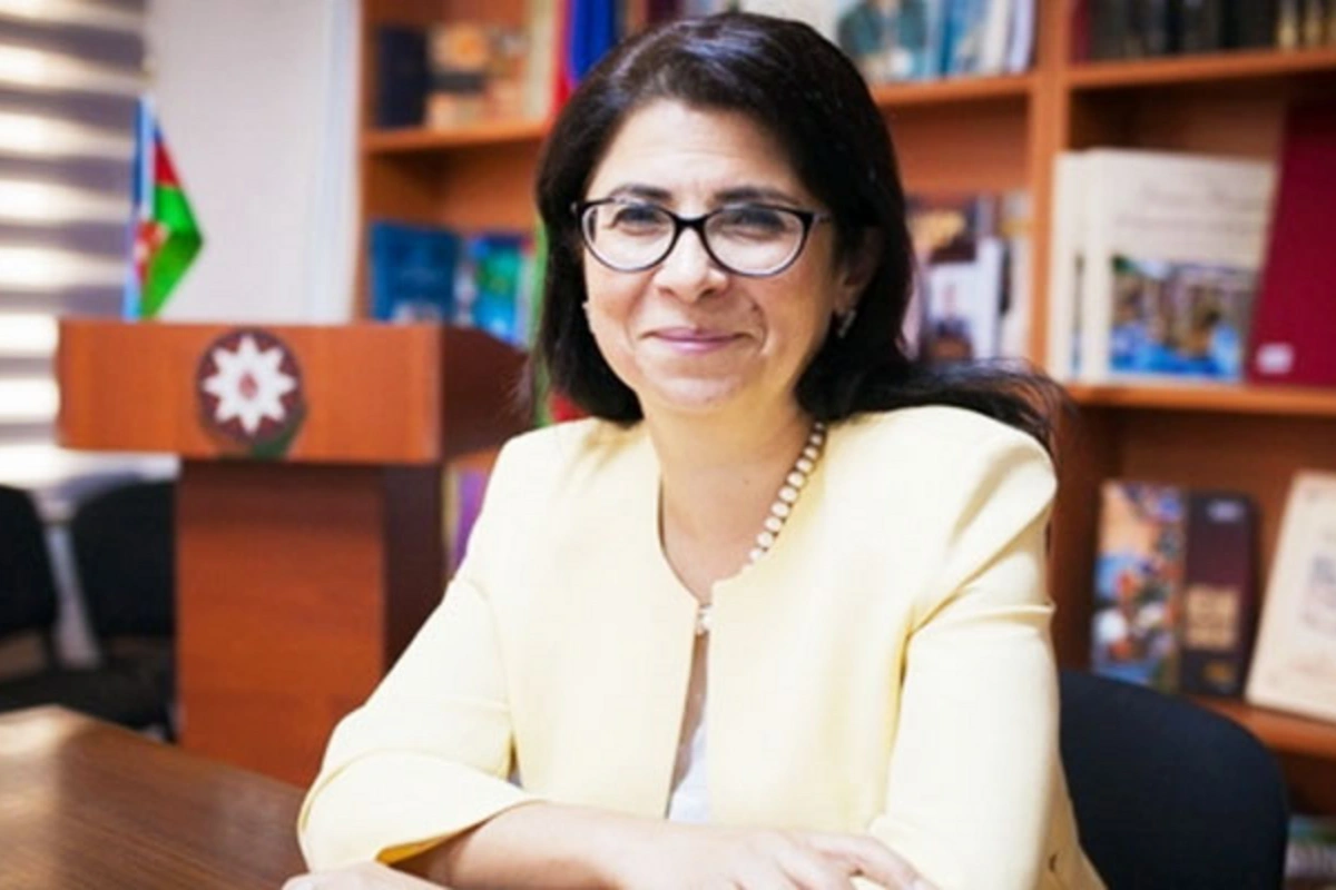 Koronavirusa yoluxan Fərəh Əliyeva izolyasıyadadır - AÇIQLAMA