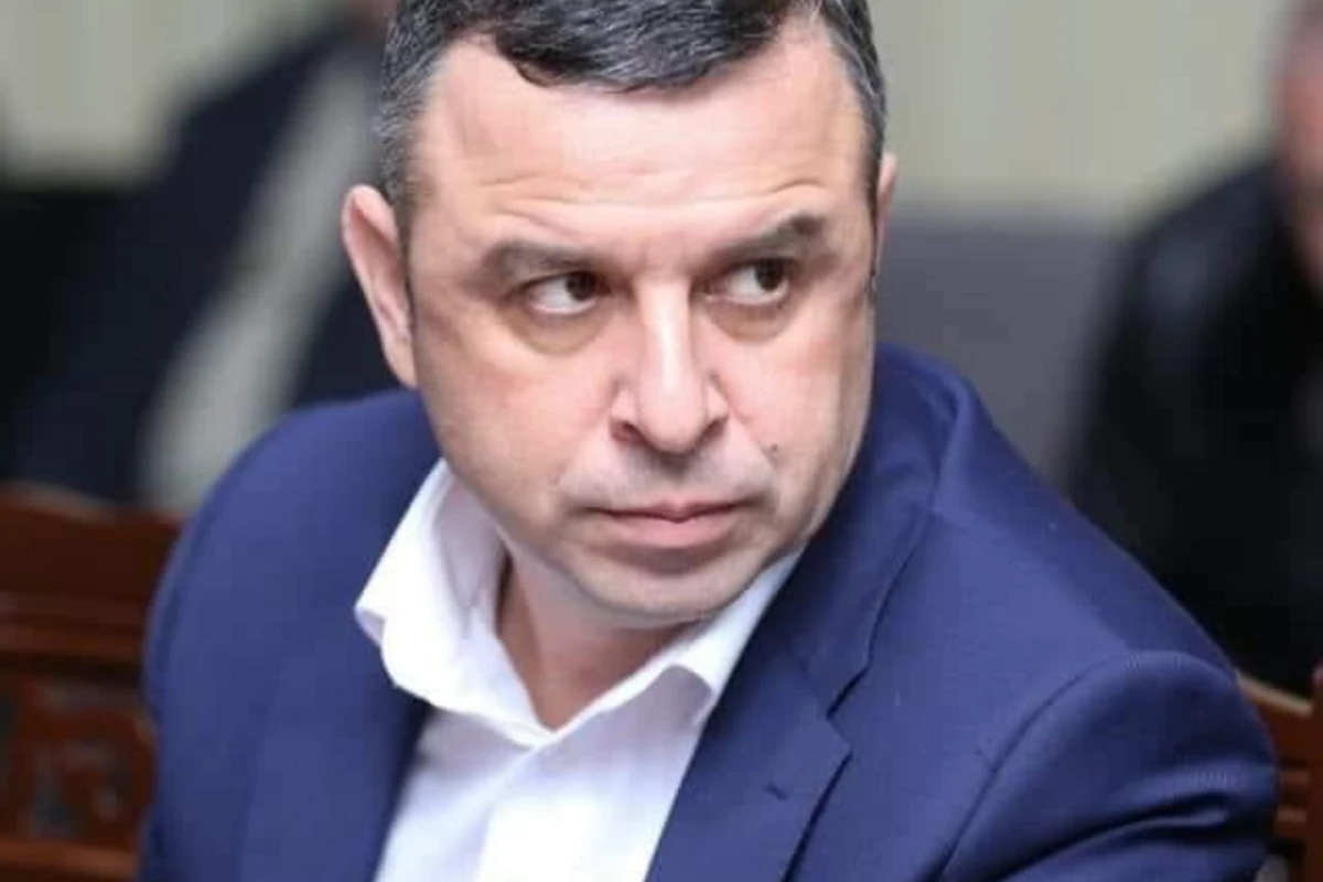 Tanınmış jurnalist və ailəsi koronavirusa yoluxdu - Ağciyərlərimdə buzlu şüşə aşkarlandı