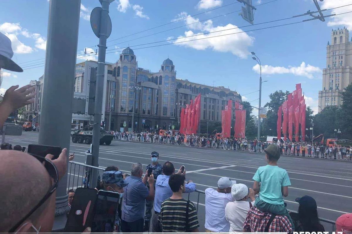 Moskvadakı paradda meydana ilk olaraq Azərbaycan hərbçiləri çıxıb