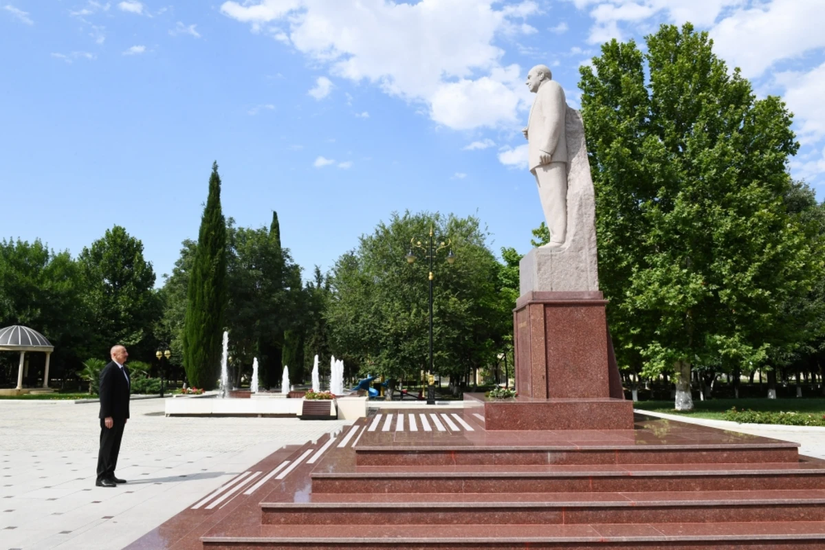 Ильхам Алиев прибыл в Самухский район
