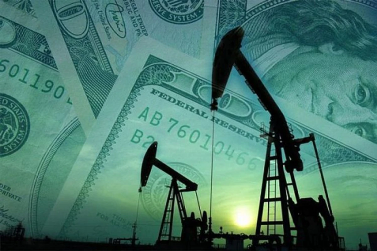 Азербайджанская нефть подешевела