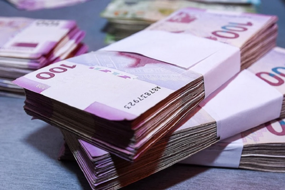 Azərbaycan manatının dövretmə sürəti artıb