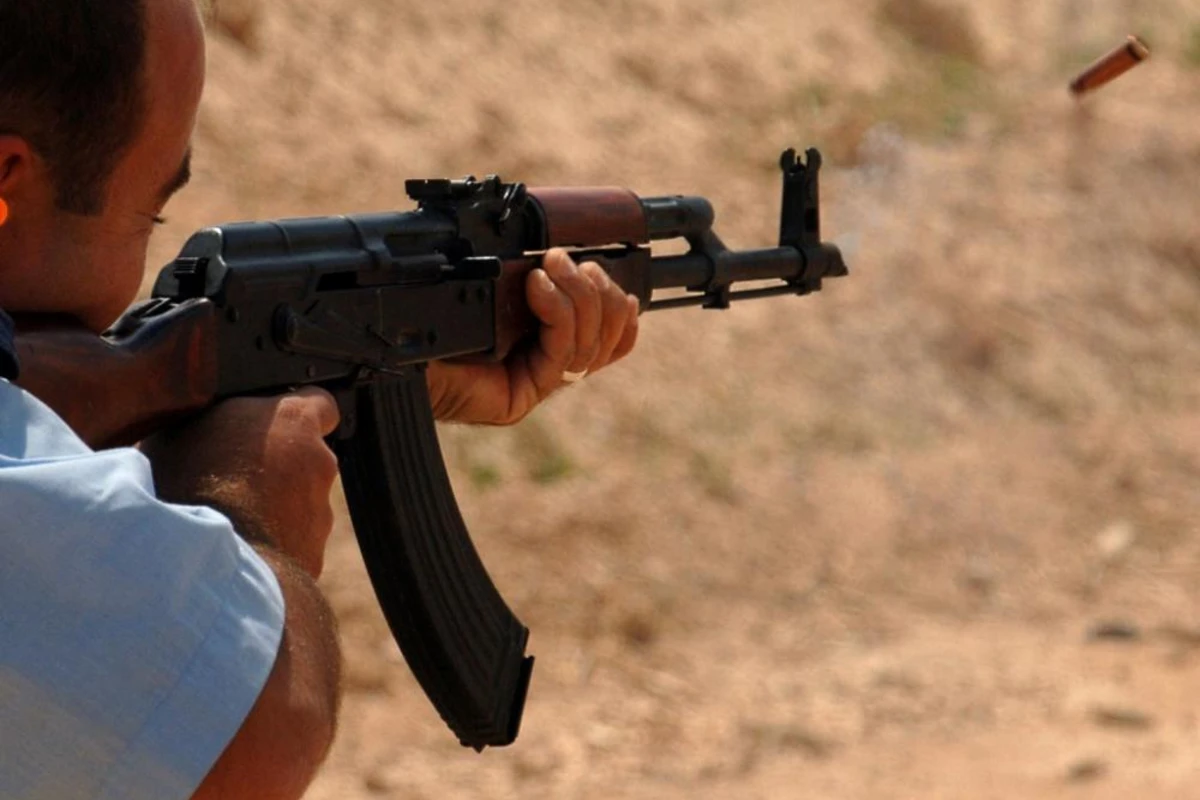 Ermənistanda atışma olub, ölən var