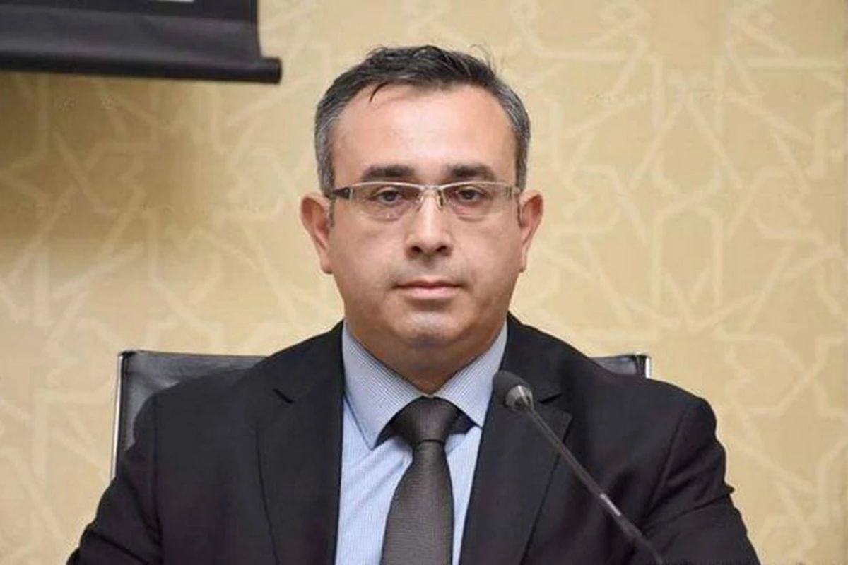 Надир Зейналов: С симптомами коронавируса нельзя обращаться в поликлинику