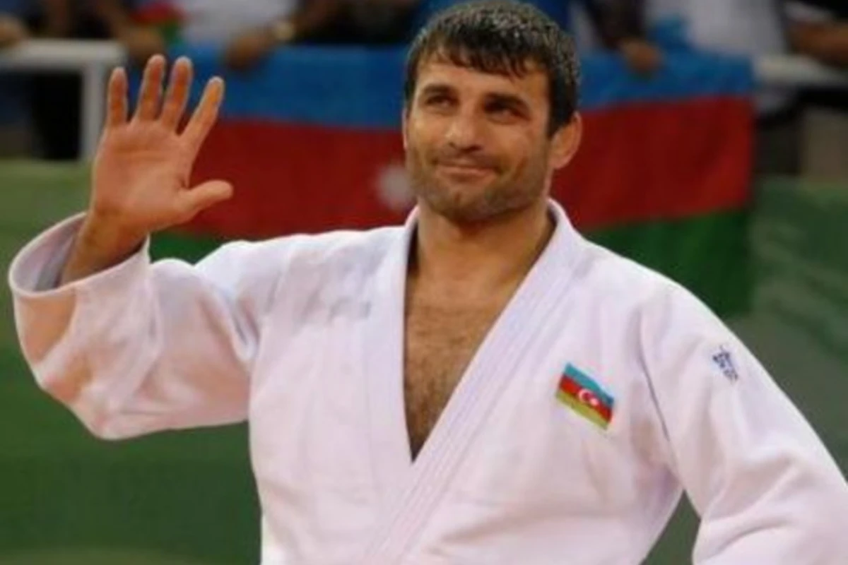 Vilayət Eyvazov olimpiya mükafatçısına yeni vəzifə verdi - FOTO Vilayət Eyvazov olimpiya mükafatçısına yeni vəzifə verdi - FOTO