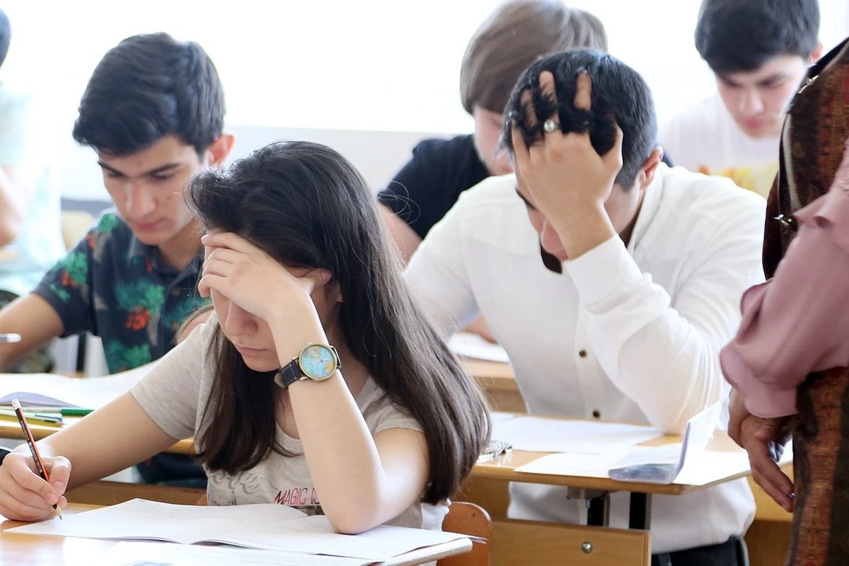 Buraxılış imtahanlarının nəticələri elan edildi - Bu linkə daxil olun Buraxılış imtahanlarının nəticələri elan edildi - Bu linkə daxil olun