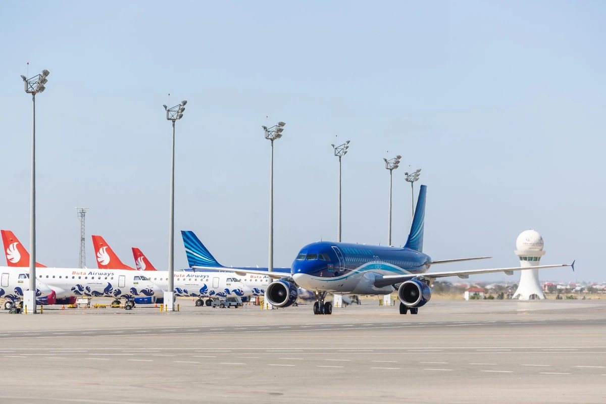 AZAL Bakı və İstanbul arasında uçuşların sayını həftədə 4 reysədək artıracaq AZAL Bakı və İstanbul arasında uçuşların sayını həftədə 4 reysədək artıracaq
