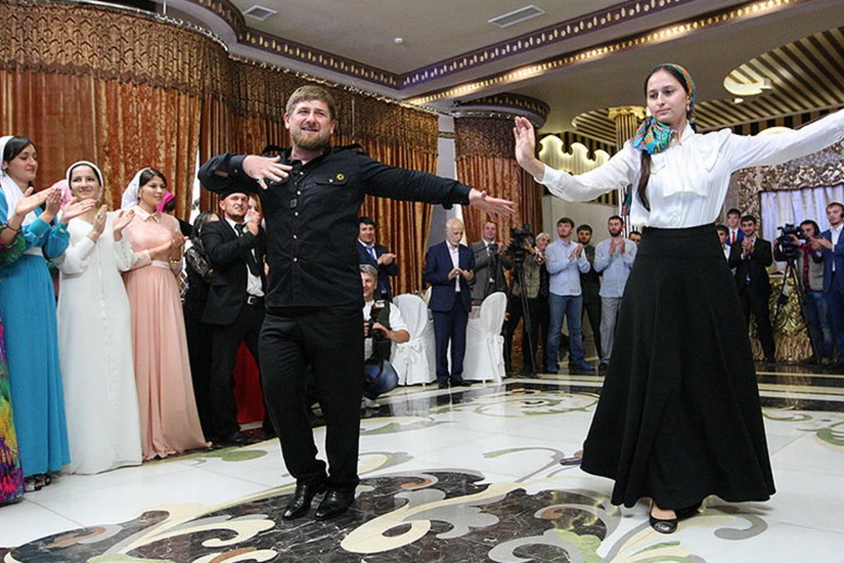 Kadırov toyların keçirilməsinə icazə verdi