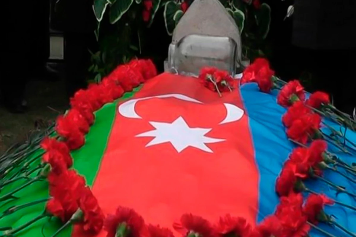 Azərbaycan Ordusunun baş leytenantı şəhid oldu Azərbaycan Ordusunun baş leytenantı şəhid oldu