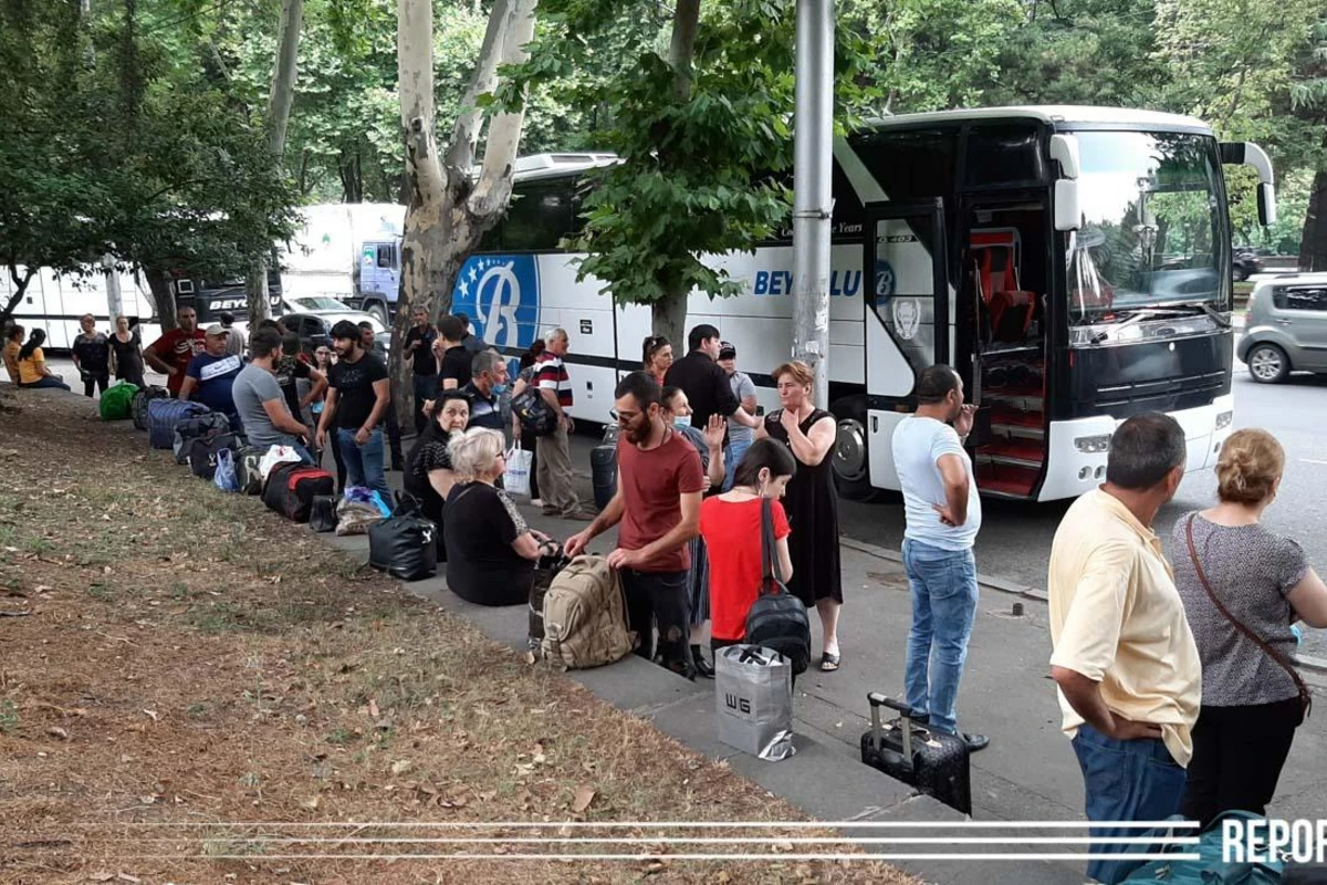 Azərbaycanın daha 200 vətəndaşı Gürcüstandan təxliyə olunur - FOTO Azərbaycanın daha 200 vətəndaşı Gürcüstandan təxliyə olunur - FOTO