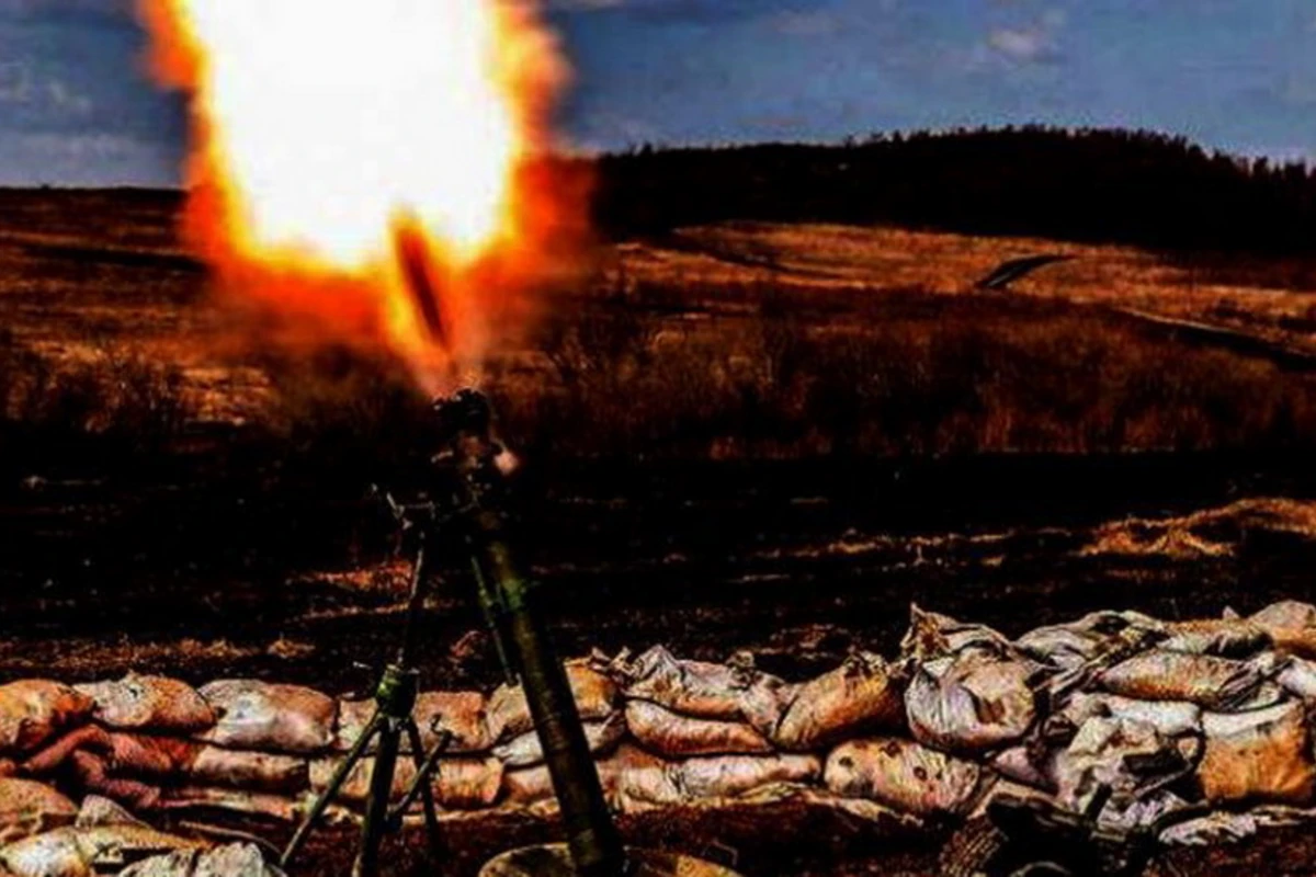 На азербайджано-армянской границе начались ночные бои На азербайджано-армянской границе начались ночные бои