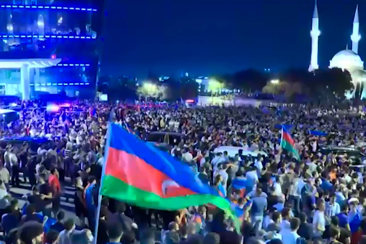 Митинг в поддержку азербайджанской армии в объективе İTV - ВИДЕО