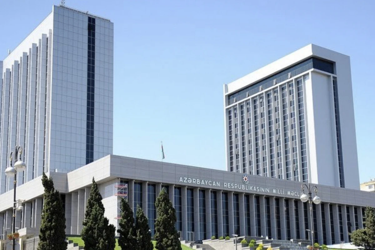 Milli Məclis Aparatı dünən axşam baş verən hadisələrlə bağlı məlumat yayıb Milli Məclis Aparatı dünən axşam baş verən hadisələrlə bağlı məlumat yayıb