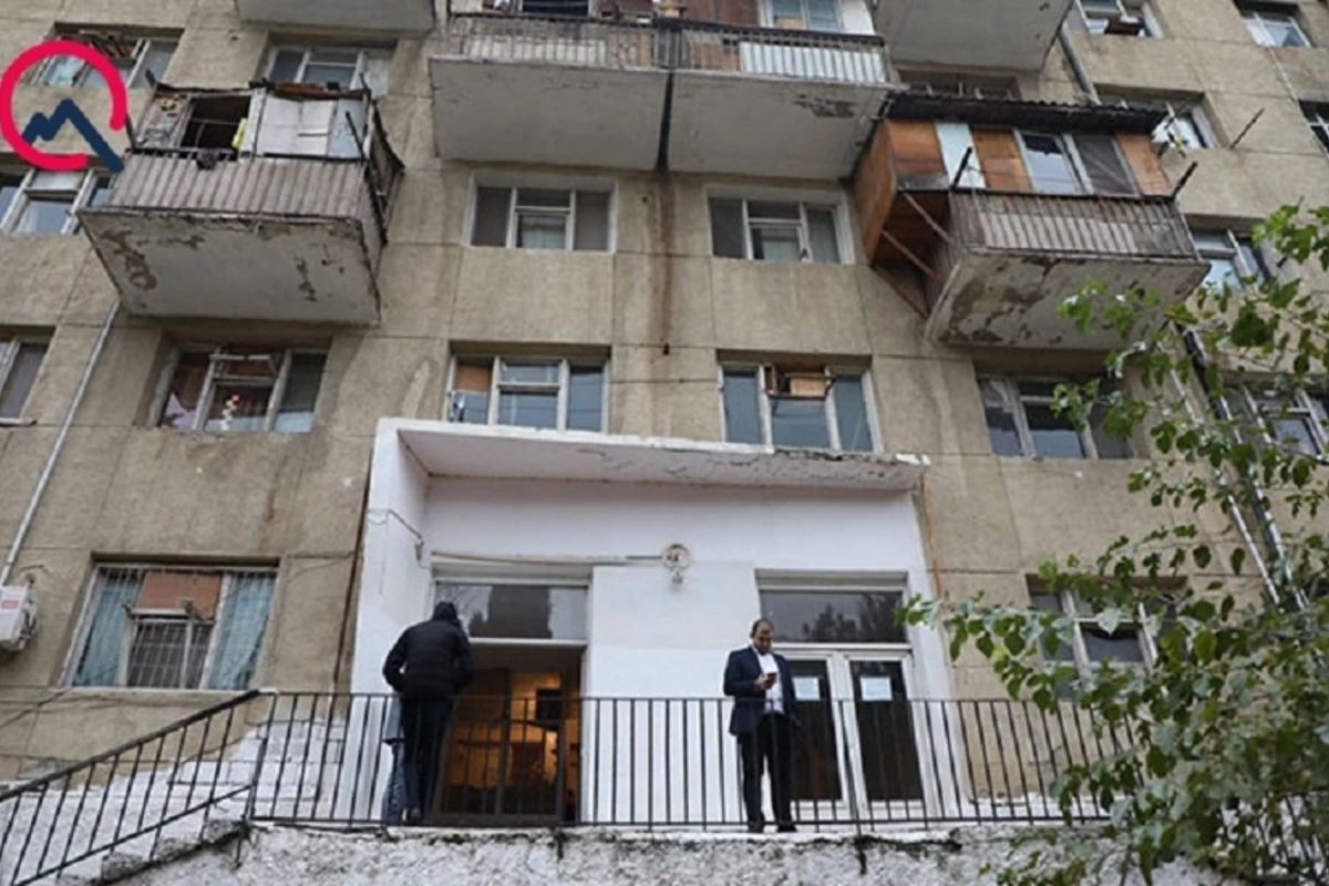 “Yataqxanadan çıxarırlar, getməyə yerimiz yoxdur” deyir - “QaçqınKom” təkzib edir