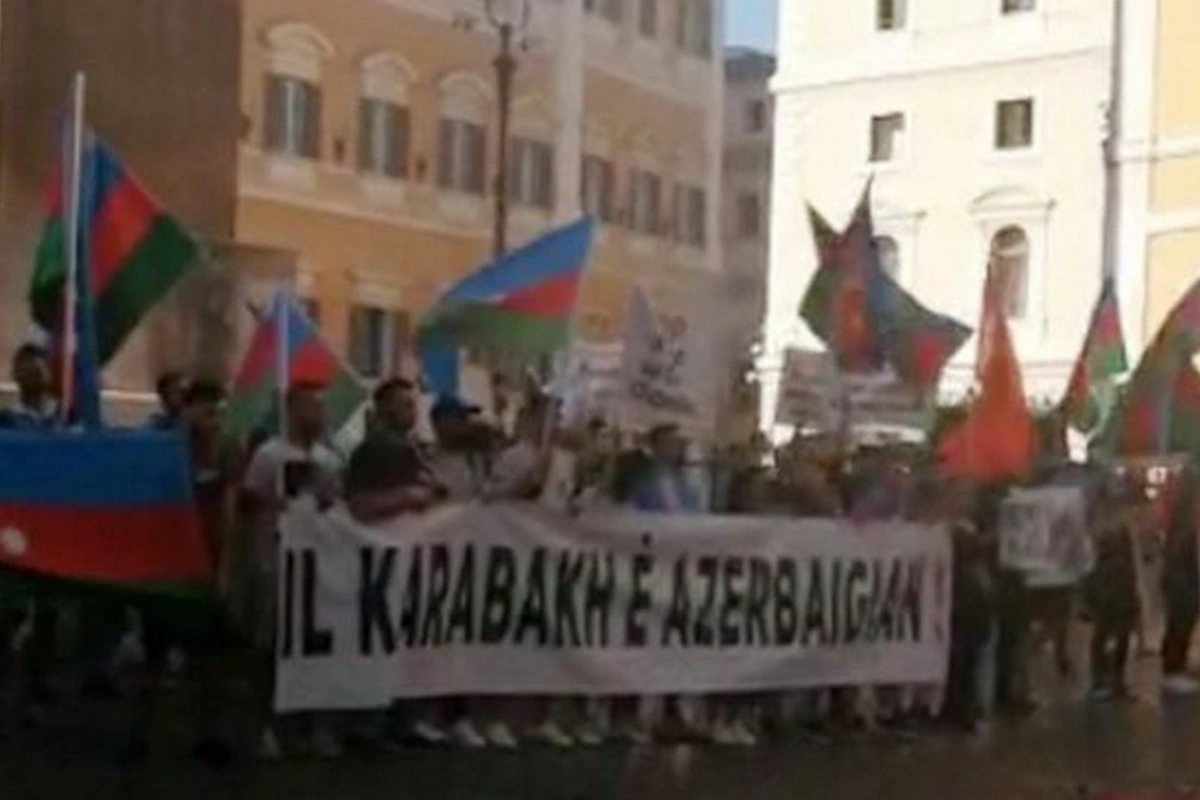 Очередная акция протеста против провокации Армении прошла в Риме - ВИДЕО